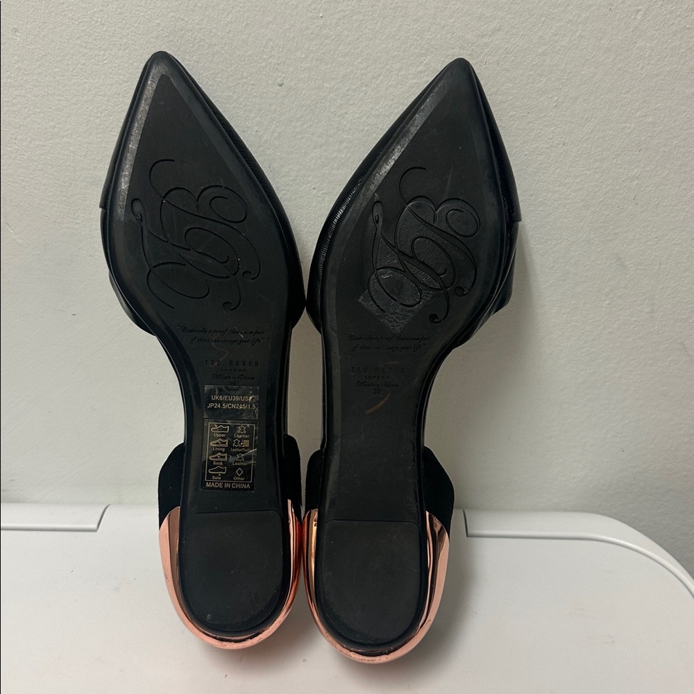 Ted baker Flats with gold accents on the back. Comfortable & stylish. - Picture 3 of 9